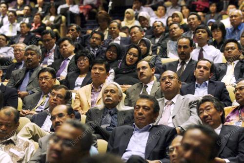 TUN DR. MAHATHIR MOHAMAD