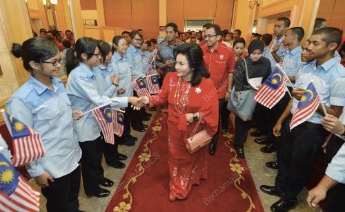 PTJ11_12022014_PEMIKIR_MUDA