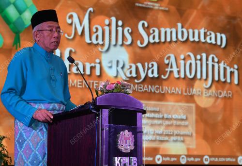 DATUK SERI MAHDZIR KHALID