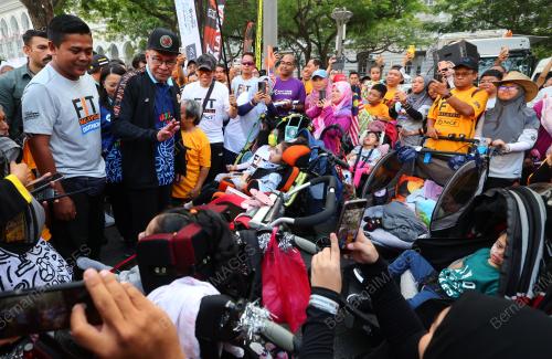DATUK SERI ANWAR IBRAHIM