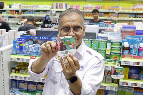 DATUK SERI DR DZULKEFLY AHMAD
