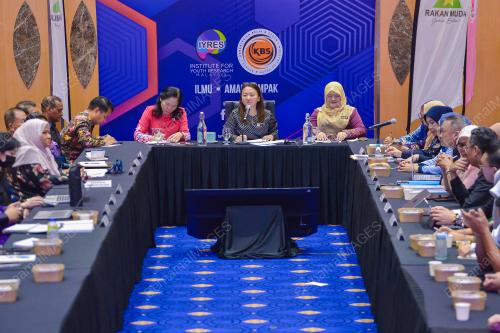 HANNAH YEOH
