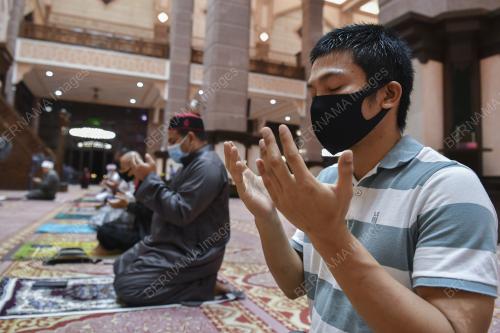 SOLAT HAJAT KESELAMATAN RAKYAT PALESTIN