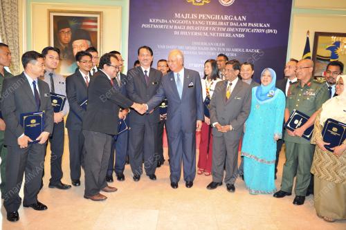 PTJ11_17092014_PM_MH17