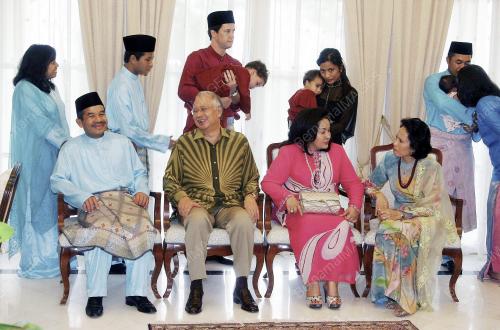 MOHD NAJIB TUN ABDUL RAZAK