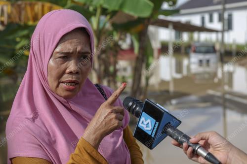 BANJIR DI KAMPUNG SRI TANJUNG