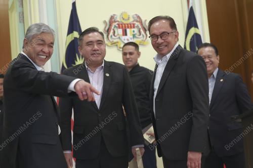 DATUK SERI ANWAR IBRAHIM