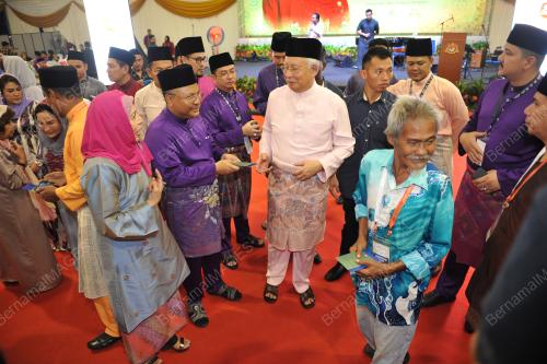PTJ11_18062017_KARYAWAN