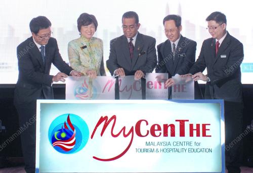 DATUK SERI MOHAMED KHALED NORDIN