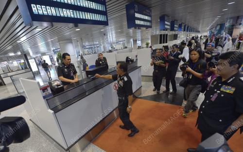 PTJ11_18122014_ASEAN_LANE