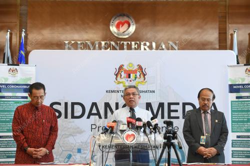 DATUK SERI DR ADHAM BABA