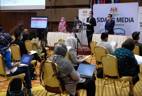 TAN SRI DR NOOR HISHAM ABDULLAH