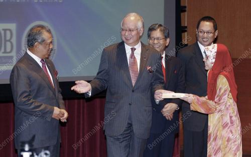 MOHD NAJIB TUN ABDUL RAZAK