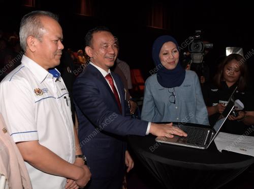 PTJ11_20122018_PELANCARAN_BN201812196667