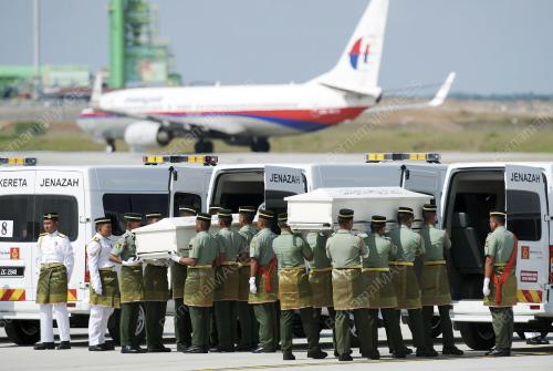 PTJ11_21082014_RAPTAI_MH17
