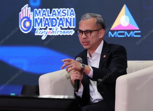 FAHMI FADZIL
