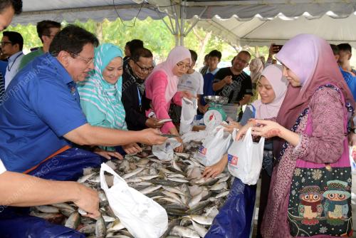 PTJ11_22022018_IKAN_BN201802219594