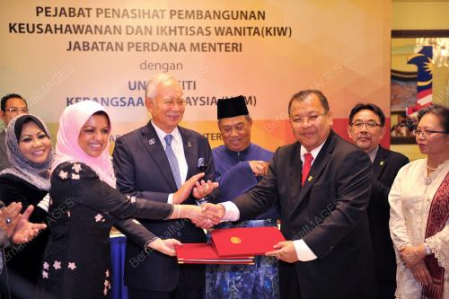 PTJ11_22052015_WANITA