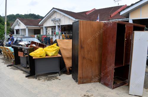 TINJAUAN BANJIR