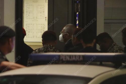 DATUK SERI NAJIB TUN RAZAK