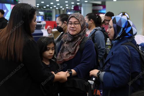 WARGANEGARA MALAYSIA TIBA DARI IRAN