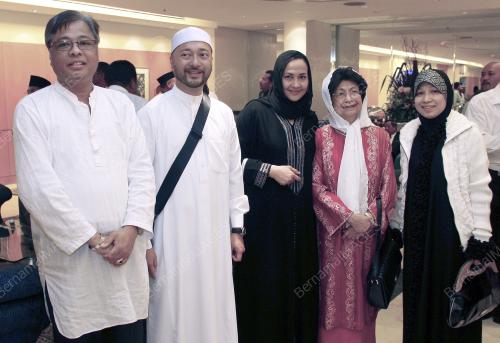 JEMAAH HAJI SELAMAT TIBA