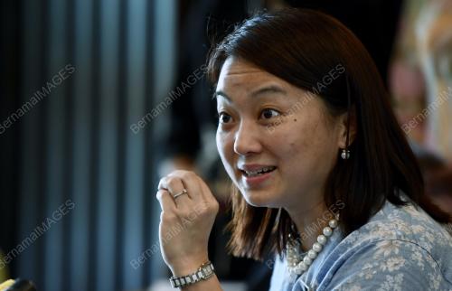 PTJ11_23112018_PENGASUH