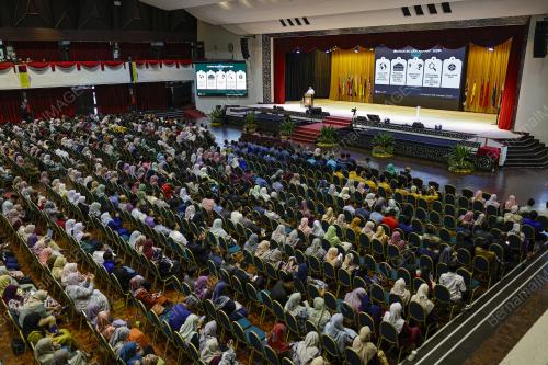 DATUK PROF DR AHMAD FARHAN MOHD SADULLAH