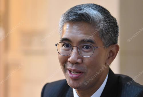 TENGKU DATUK SERI ZAFRUL TENGKU ABDUL AZIZ