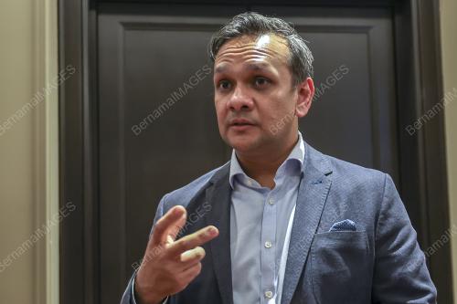 ANUAR FARIZ FADZIL