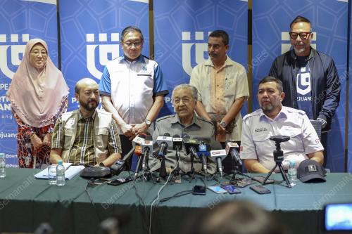 TUN DR MAHATHIR MOHAMAD