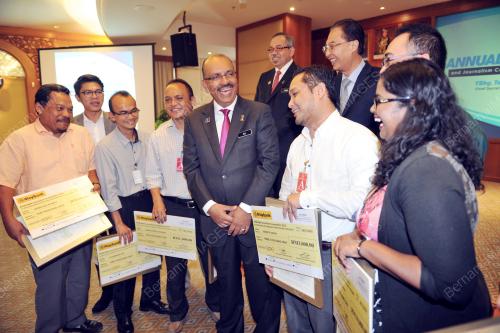 PTJ11_28072016_PEMUDAH