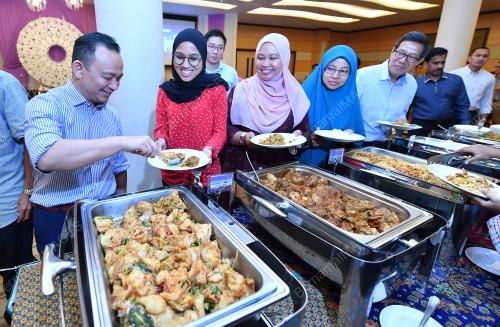 PTJ11_29052019_MASZLEE_BN201905281028