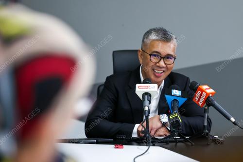TENGKU DATUK SERI ZAFRUL ABDUL AZIZ
