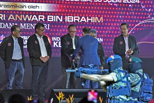 DATUK SERI ANWAR IBRAHIM