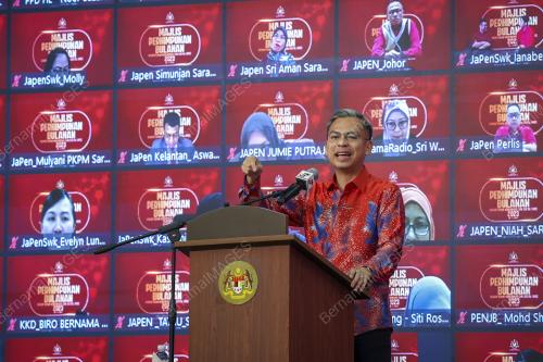 FAHMI FADZIL