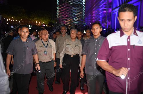 TUN DR MAHATHIR MOHAMAD