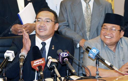 HISHAMMUDDIN TUN HUSSEIN