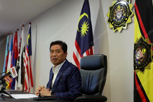 TAN SRI AZAM BAKI