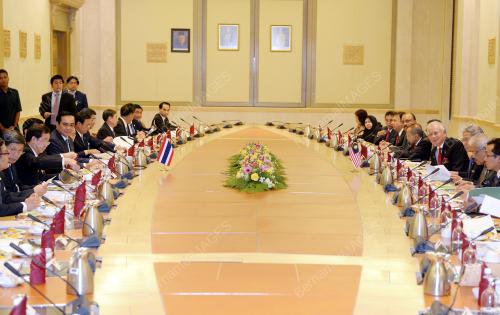 PTJ12_01122014_PM_THAILAND