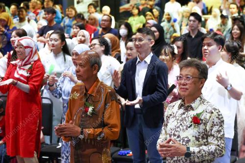 DATUK SERI WONG CHUN WAI