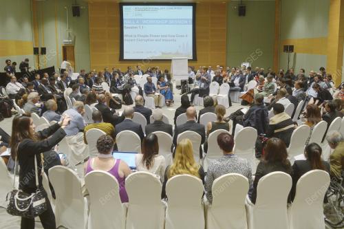 PTJ12_02092015_IACC
