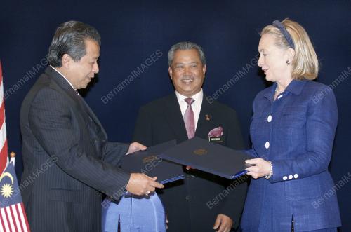 MUHYIDDIN YASSIN