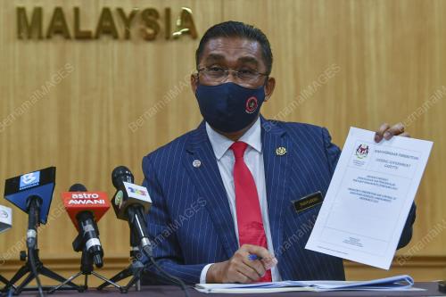 DATUK SERI TAKIYUDDIN HASSAN