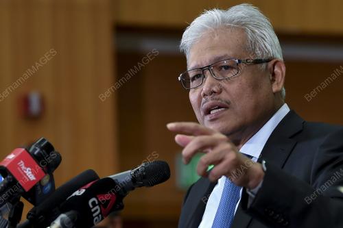 DATUK SERI HAMZAH ZAINUDDIN
