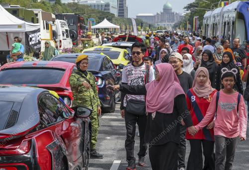 MBOR SUSUNAN TERPANJANG KENDERAAN