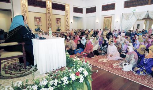 ROSMAH MANSOR