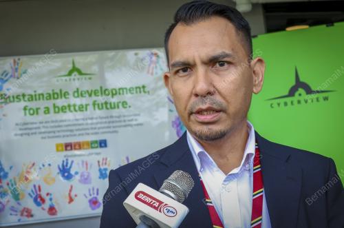 DR MOHD HAFIZ IBRAHIM