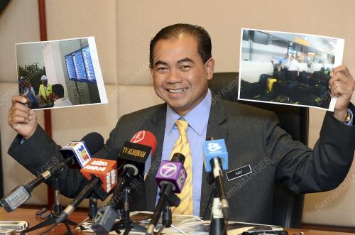 DATUK ABDUL AZIZ KAPRAWI