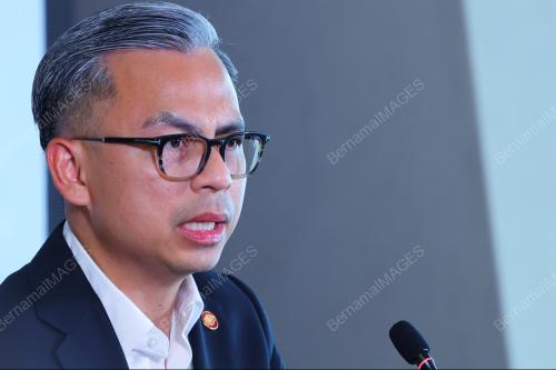 FAHMI FADZIL